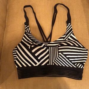NWOT Victoria Secret Sport Bra